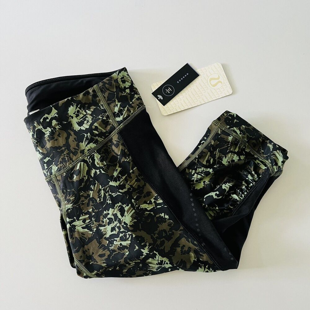 LULULEMON ATHLETICA Fleur Sombre Olive Black Stop At Nothing Crop Leggings -US 6